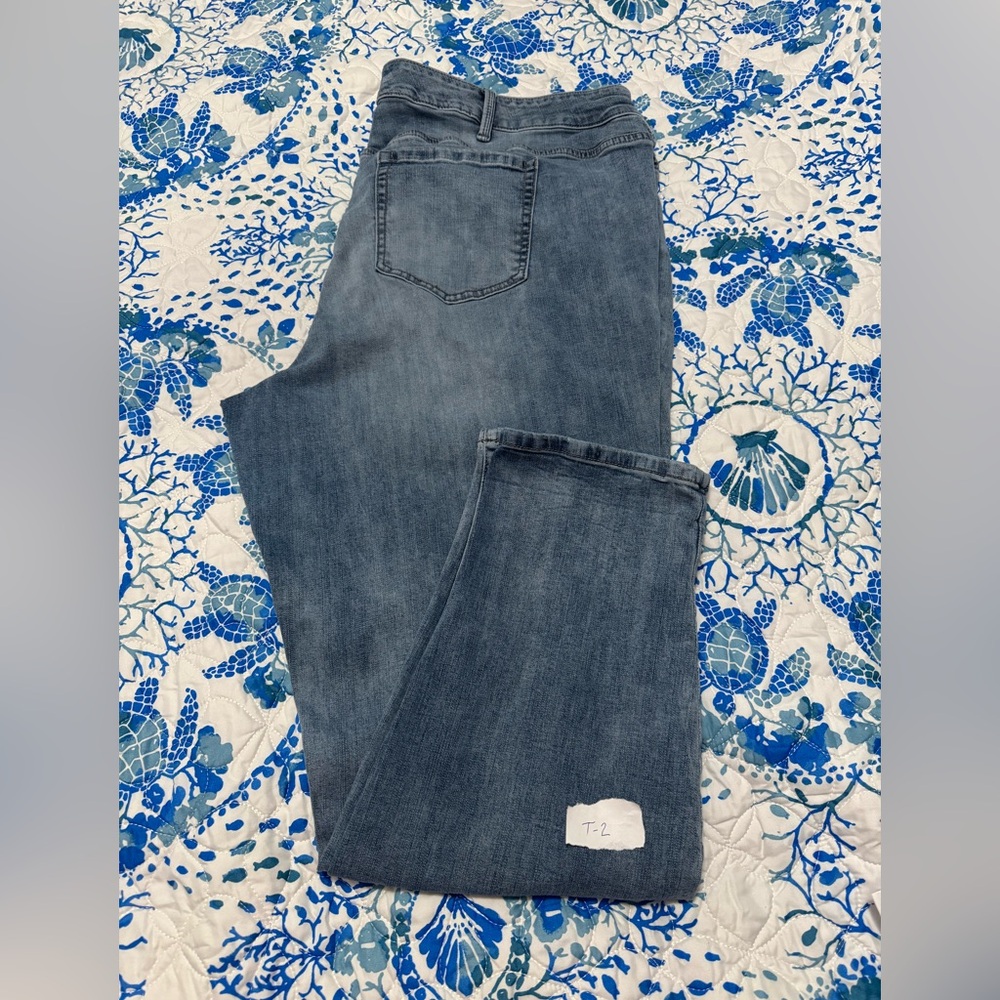 Torrid Boyfriend Jeans 24R